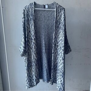 H&M Divided Blue and White Knit Cardigan